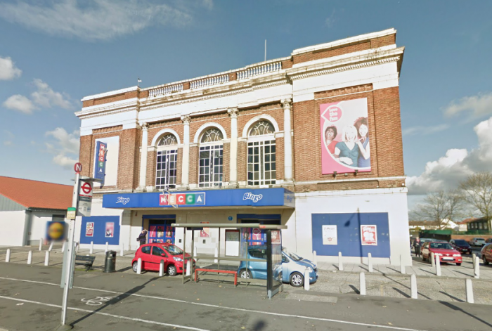 The beautiful exterior of Mecca Bingo Hayes